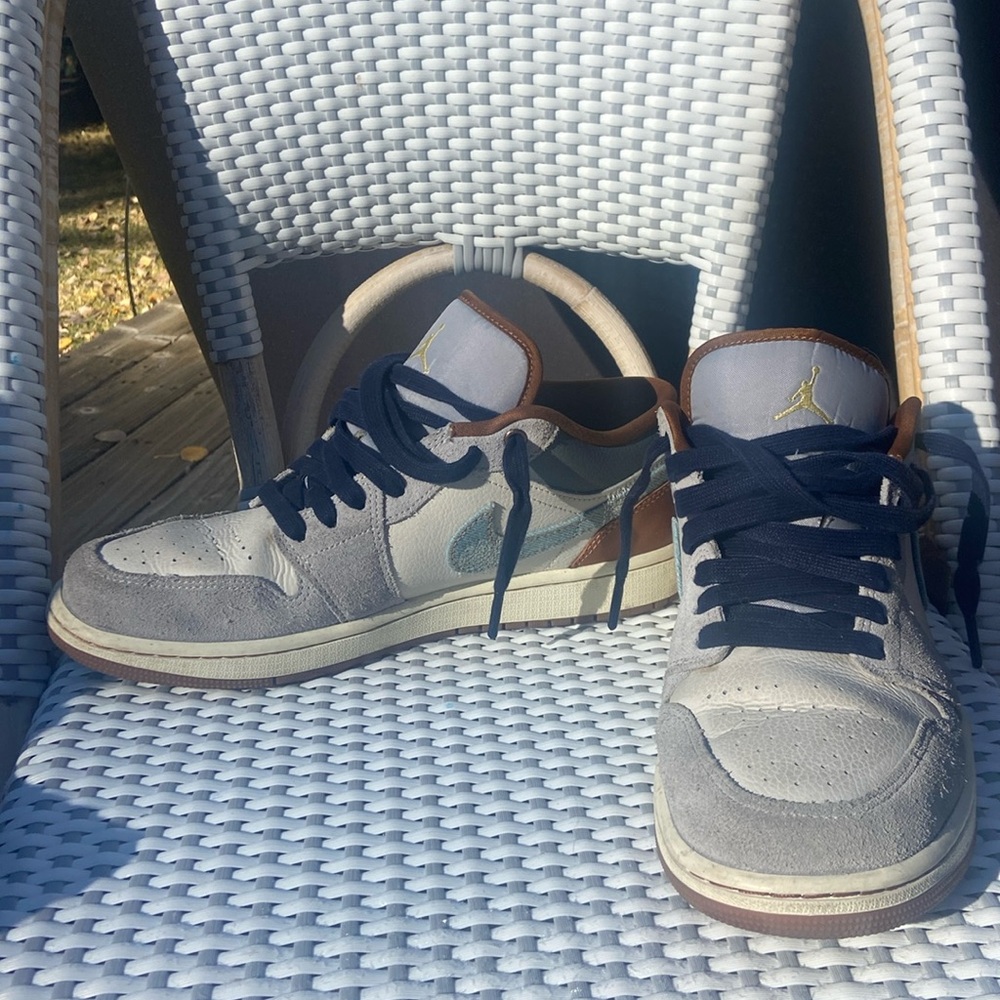 Air Jordan 1 Low SE